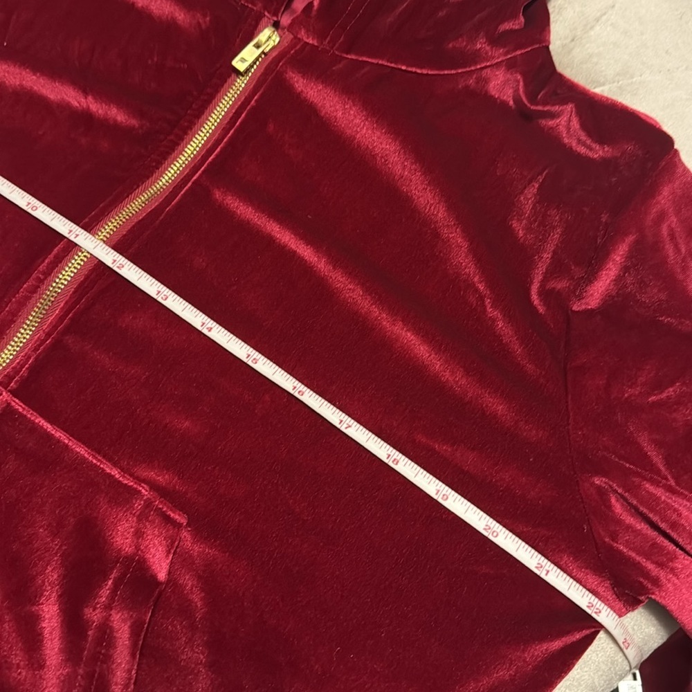 Fabletics deep crimson, velour hoodie, gold hardware, new, medium - Picture 7 of 9